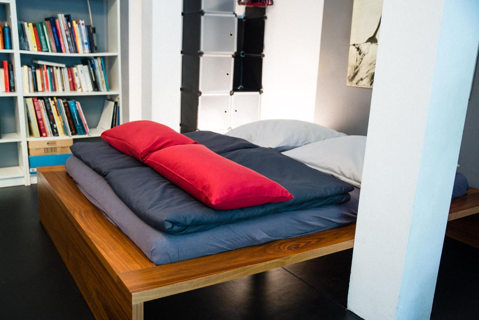 Accommodatie bij particulieren Gartenzimmer In Atelierwohnung *